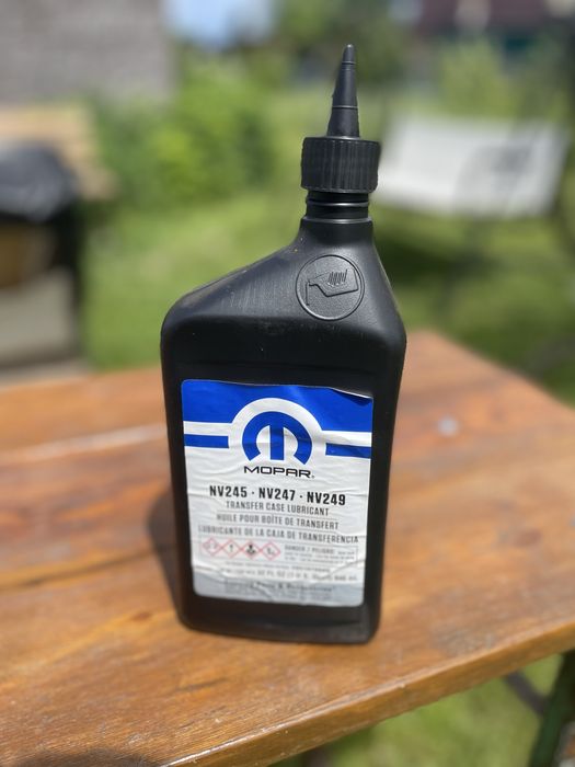 Продам мастило в роздавальну коробку Mopar NV245/NV247/NV249