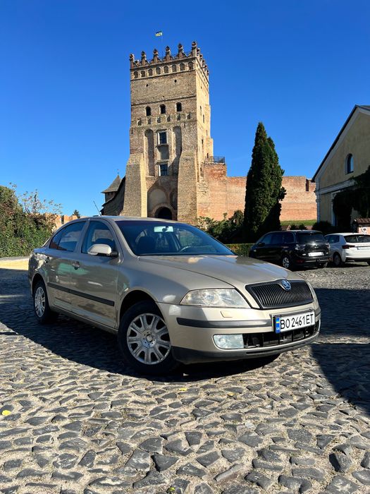 Skoda octavia газ/бензин оренда автомобіля