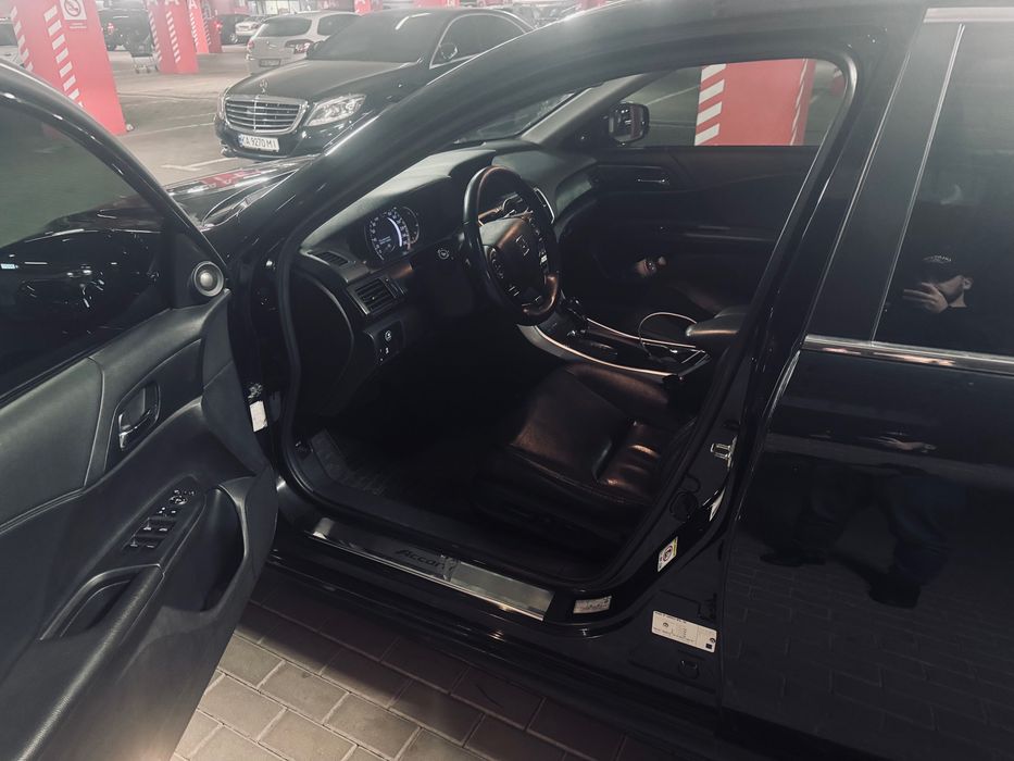 Продам авто Honda accord 9