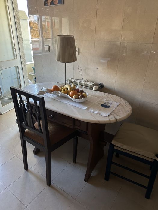 Quarto Setúbal junto ao Jardim Bonfim. 15m2. Em ap com varanda.