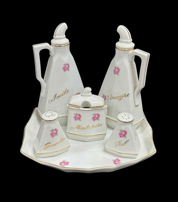 Galheteiro em porcelana do Candal