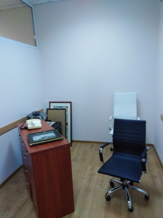 здам приміщення в БЦ 'Марин Плаза', Митна площа 1