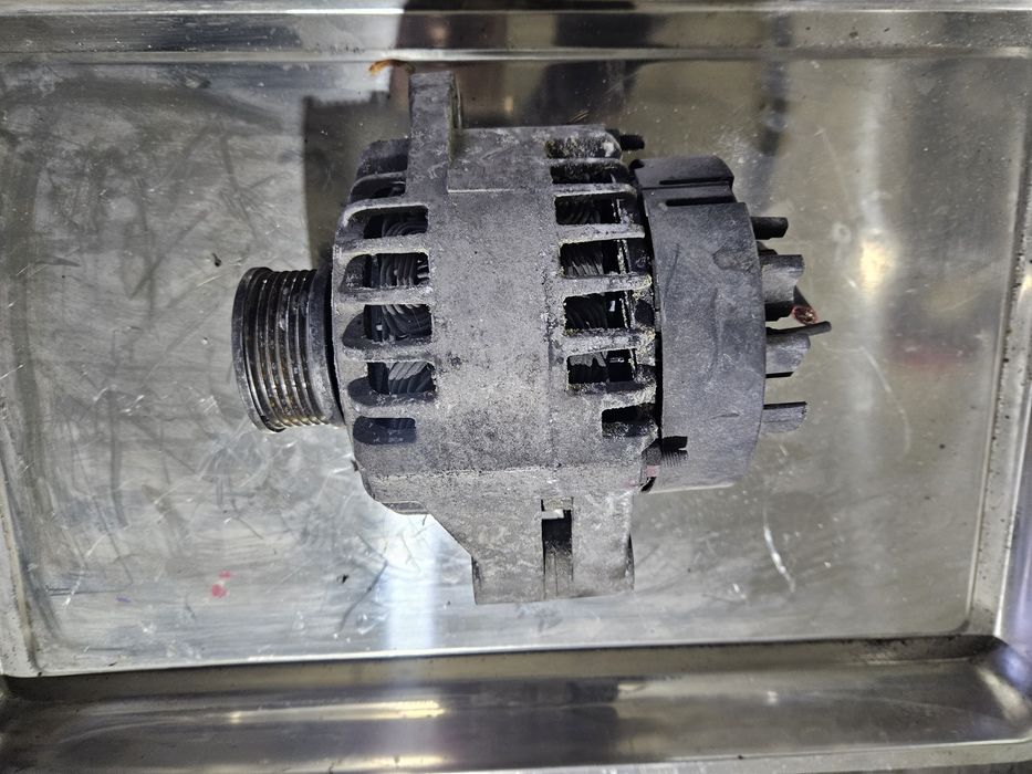 Alternator Opel 1.9 cdti  Astra h Zafira