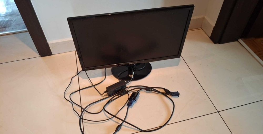 Monitor Samsung S22D300NY