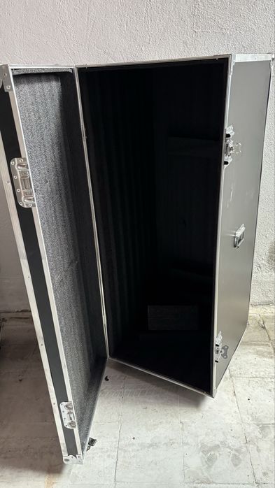 Flight Case Profissional grande com rodas
