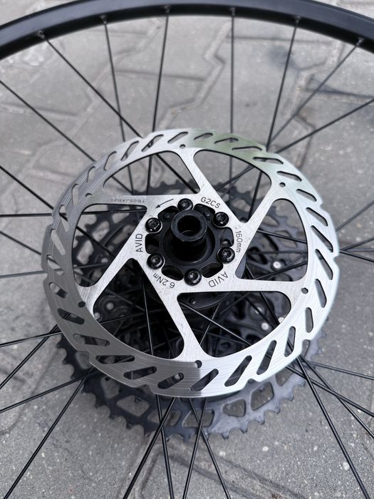 Koła Specialized 29 boost tubeless + kaseta + tarcze