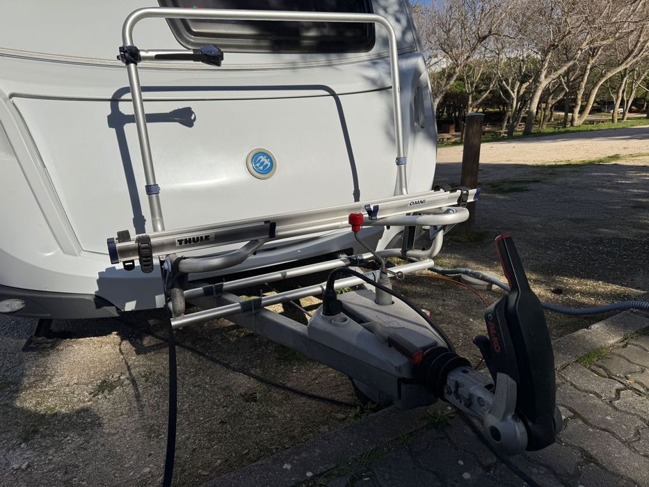 Caravana Knaus Sport 500 FDK 2013 - 3 Ambientes com Beliches