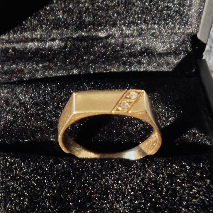 Złoty sygnet męski. Złoto 750. 18k