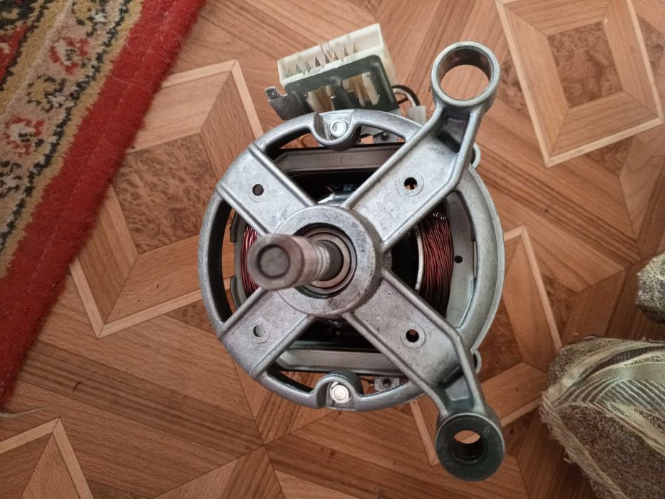 Электродвигатель от стиральной машины ARDO