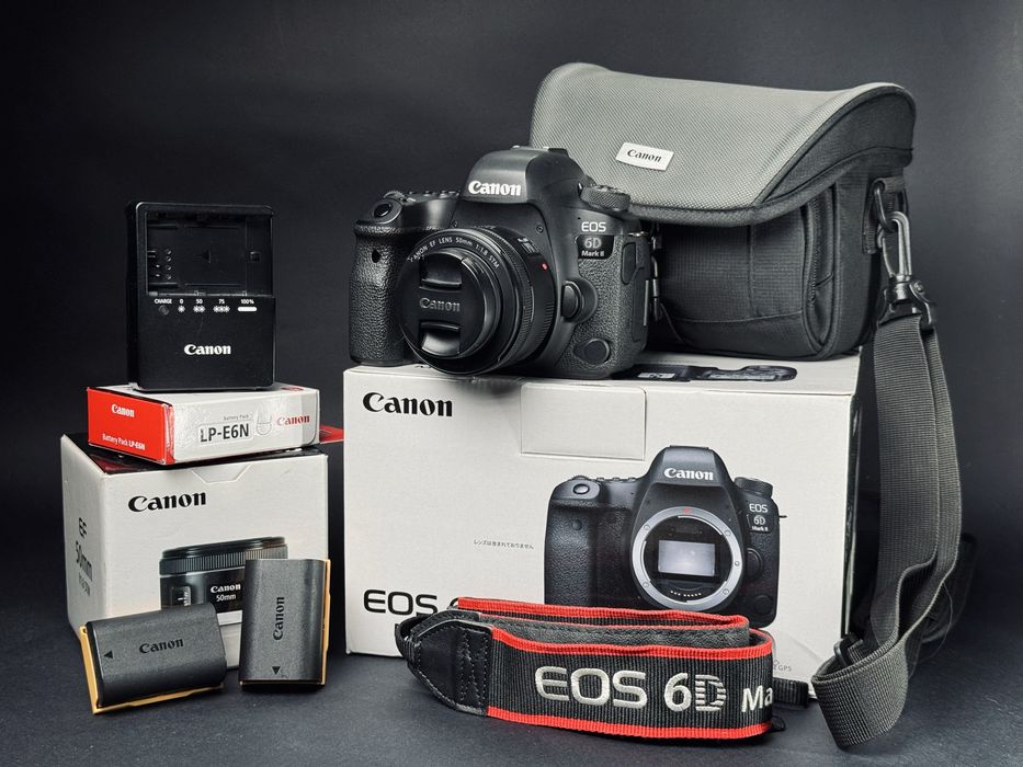 Canon 6d mark II + Lens Canon EF 50mm f/1.8 STM