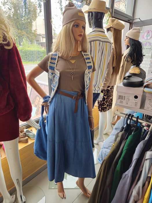 Spódnica cienki jeans Italy, Uni !!!