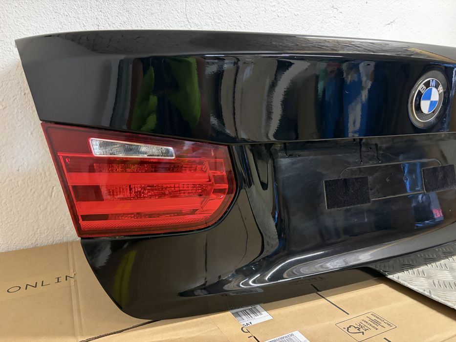 Klapa tył bmw f30 475 blacsaphir