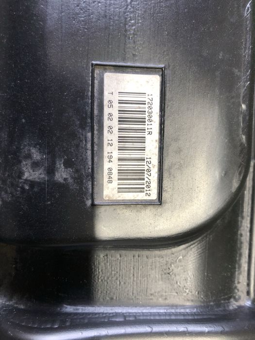 Паливний бак рено меган3 сценік3 172030011r