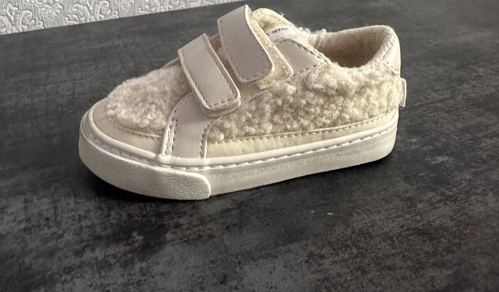 Кросівки 21 розмір