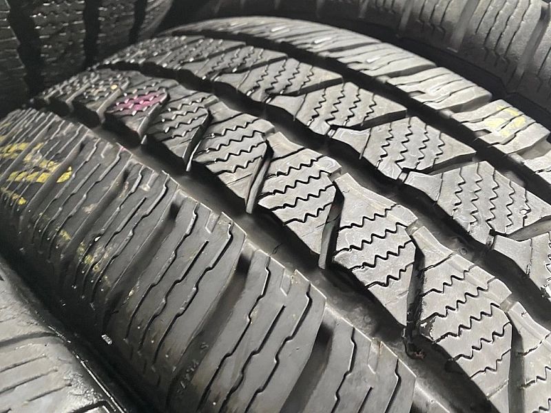 225/55r17C Continental VanWinter_7,5mm_4szt_(95)