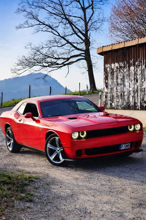 Dodge Challenger 5.7 V8 HEMI R/T 2015 Corvette C6 ZAMIANA