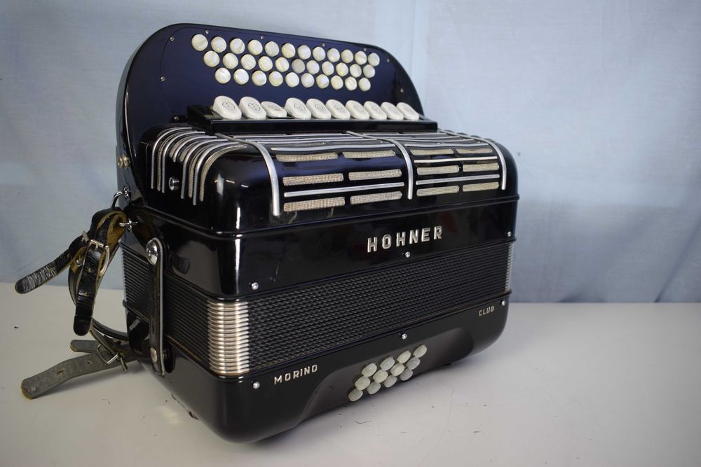 Concertina Hohner Morino  Club 5 Voz