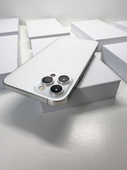 Apple iPhone 12 Pro Max・128GB・Prateado (Fatura e Garantia)