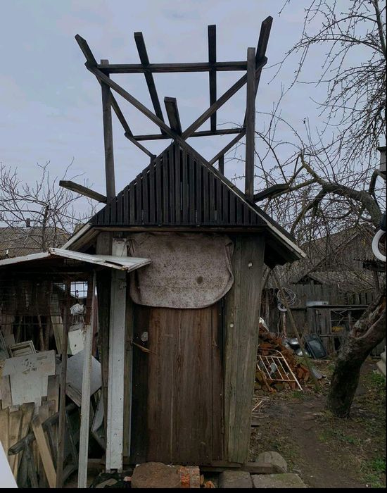 Продам клітку для птахів.