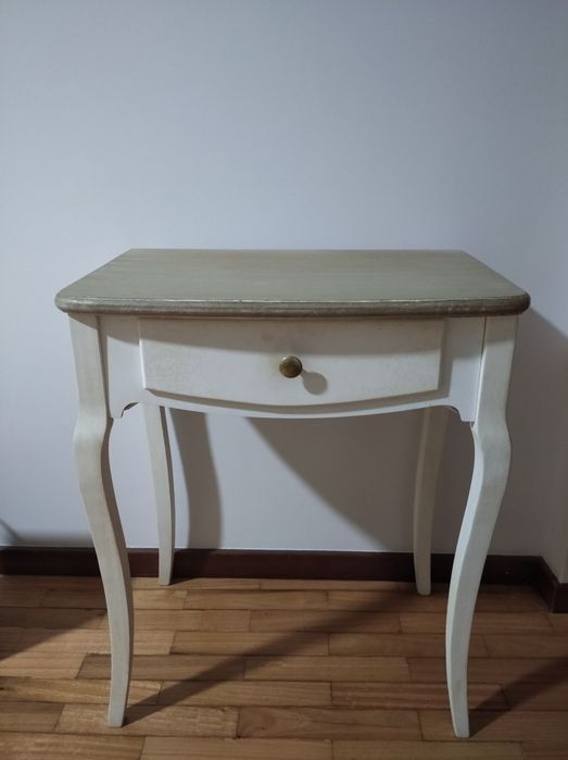 Consola / Mesa de Entrada