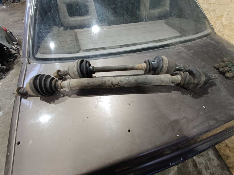 Полуось Форд Фиеста МК3 Приводные Валы Ford Fiesta мк3