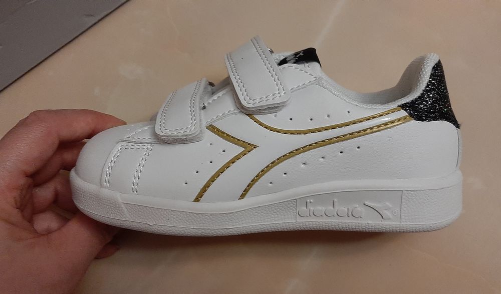 Кросівки кроссовки для дівчинки Diadora (16см)