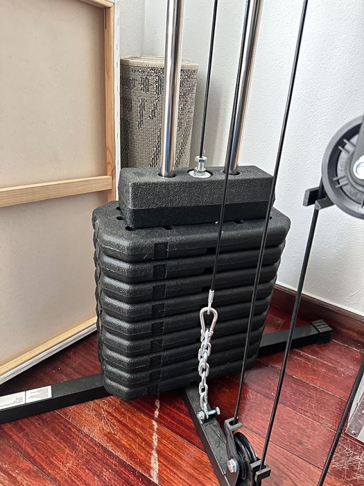 Máquina Muti-estação Máquina de Musculação - Treino em Casa - nova