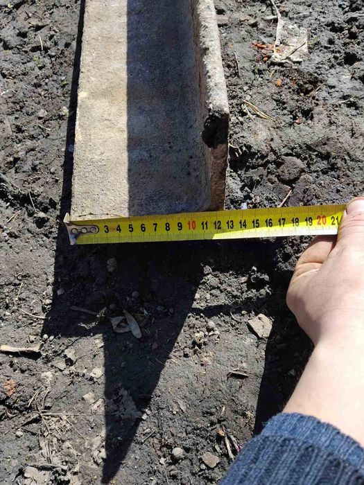 Продам уголок