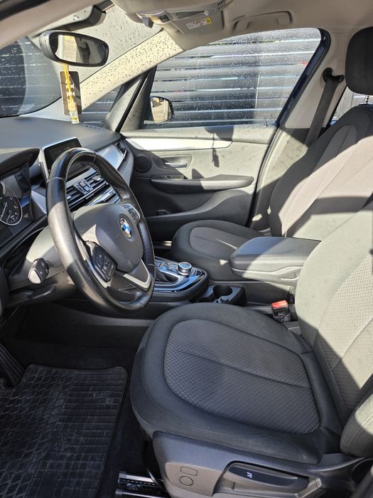 BMW 2 Active Tourer 2.0 Diesel – Automat, 135 000 km