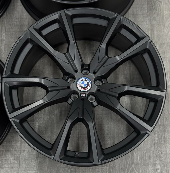 Оригінальні диски Bmw X7 G07 Бмв Х7 Г07 22 R22 5x112 755 Style
