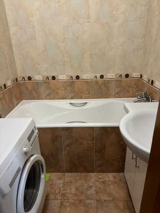 смт.Чабани Машинобудівників вул.2-В/ ПРОДАЖ  1-к  квартири, 49кв.м./ст.метро Теремки-7хв. /єВідновлення, Сертифікат, Житл.ваучер...