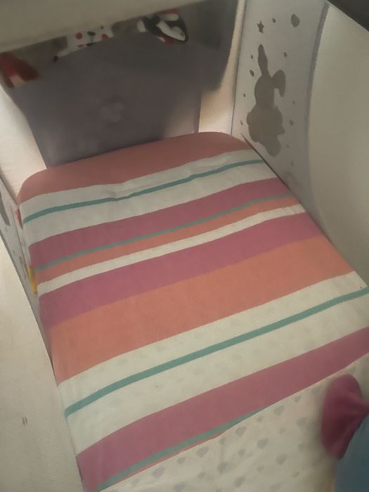 Cama+colchao +muda fraldas