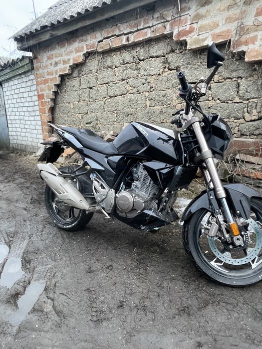 Geon stinger 250 R