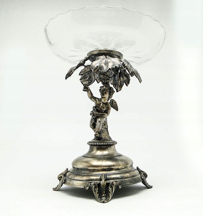 EP6 Norblin - wielka patera figuralna z cherubinem