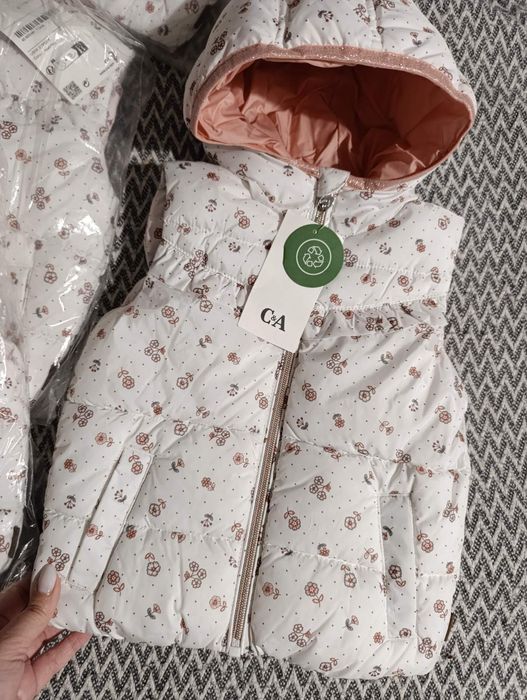 Безрукавки дитячі. Бренд С&а