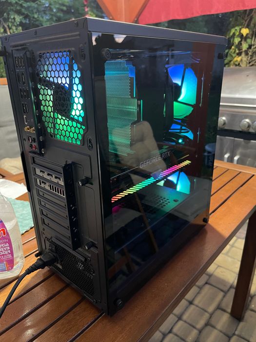 Komputer RTX 3070Ti + 11900K + 32GB RAM + SSD