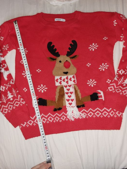 Zimowy sweterek Reserved 140