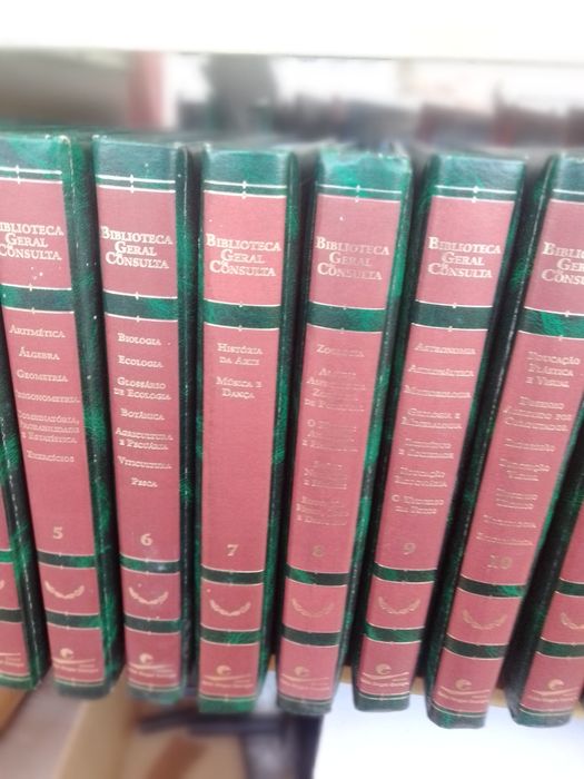 Enciclopédia -  Biblioteca geral de consulta