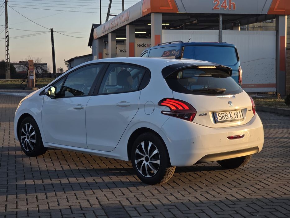 Peugeot 208 , 1,6HDI 2016r