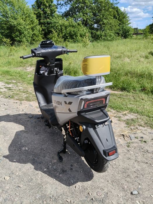Електроскутер Корсо  X seven 1500W 30AH 72V  літій залізо фосфат