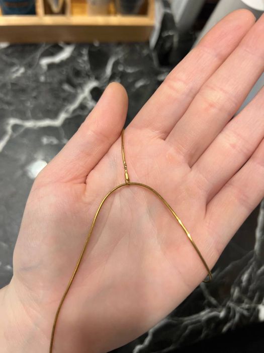 Прикраса жіноча (біжутерія)