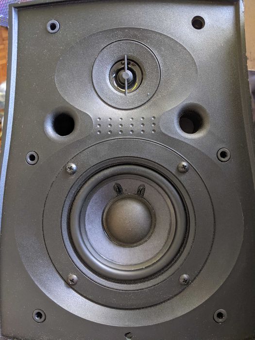 B&W Bowers & Wilkins Solid Solutions Sistema 5