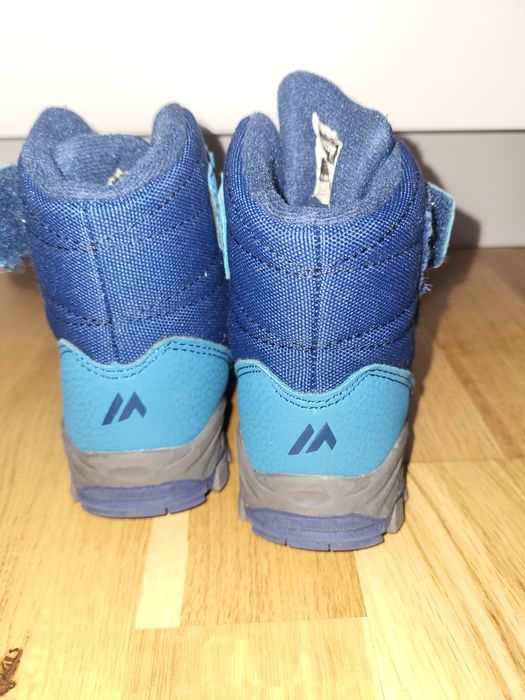 Kozaki chłopięce rozmiar 22 Martes