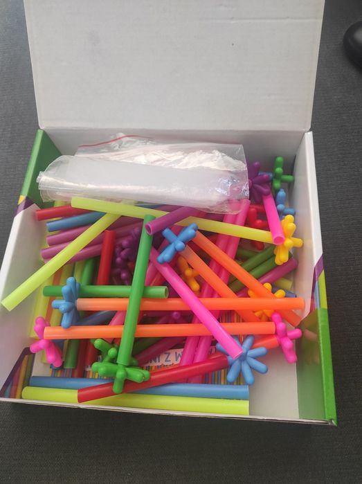 Gra zręcznościowa Montino rurki 3d