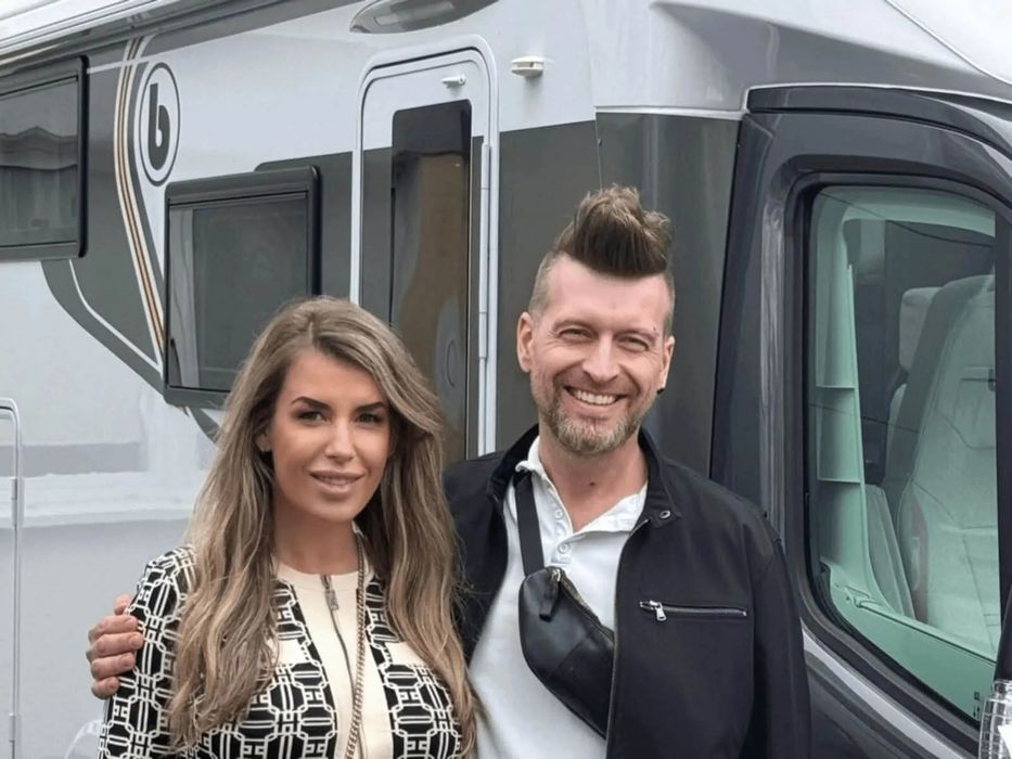 Kamper wynajem wypożyczalnia  nowy benimar HQM