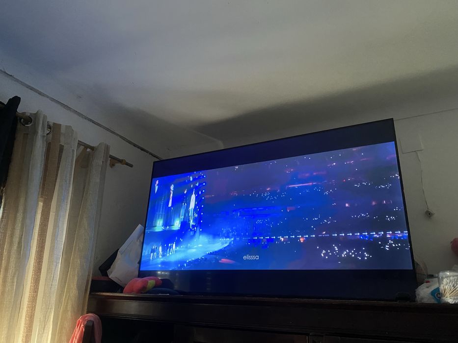 Tv Philips Ambilight,