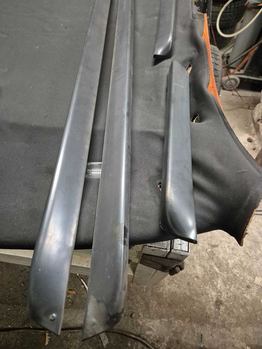 Audi s3 8l komplet listw drzwi