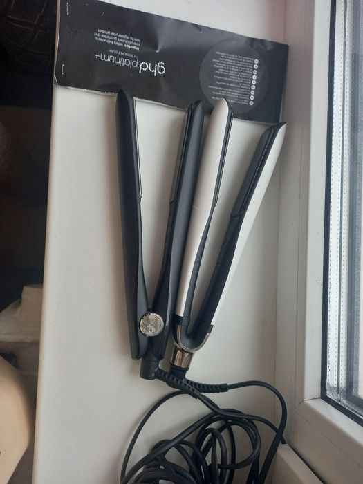 Професійні стайлери для волосся ghd gold и ghd platinum+.