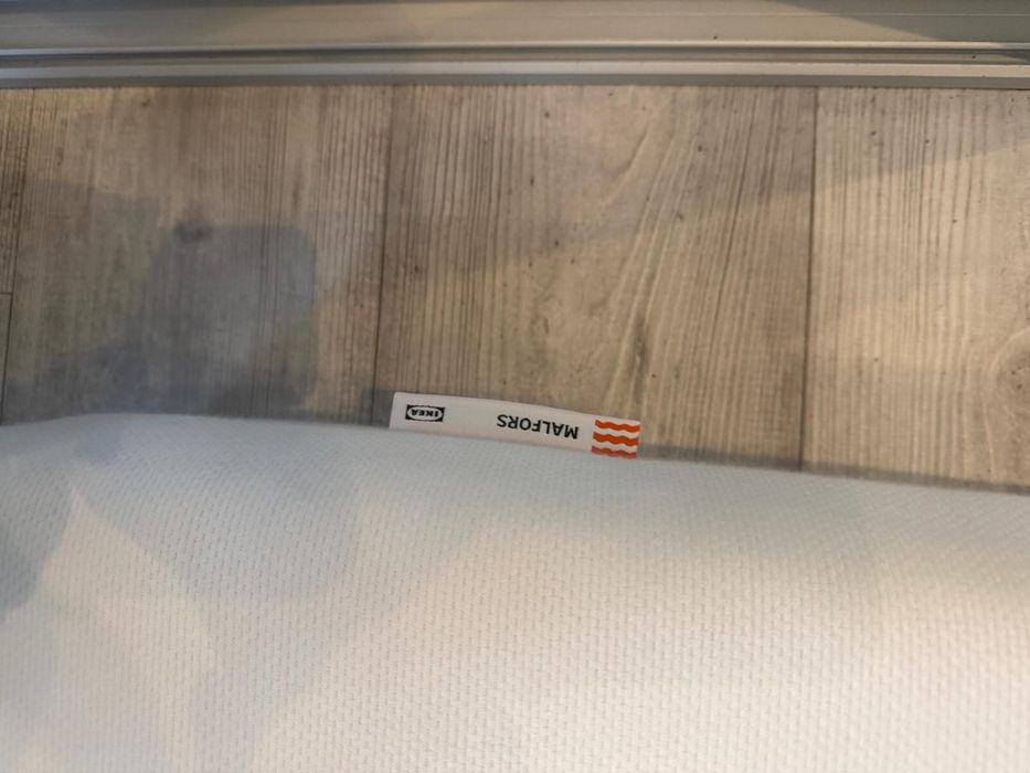 Łóżko piętrowe białe+ dwa materace