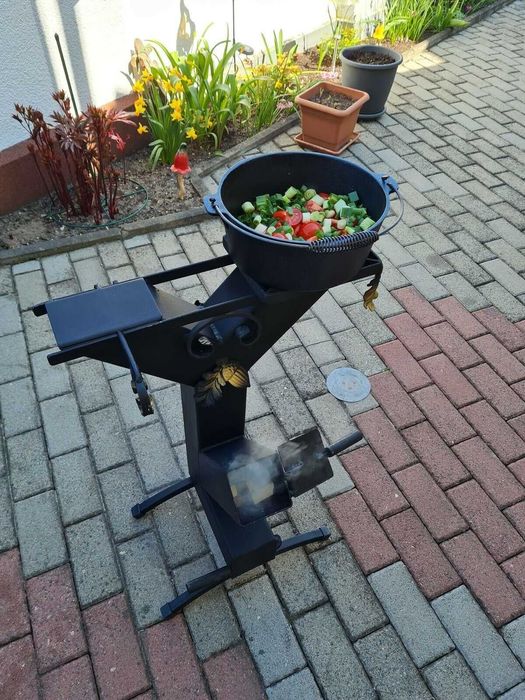 Piec rakietowy kuchnia polowa grill